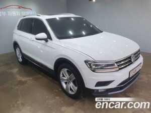 Volkswagen Tiguan 2.0 TDI Prestige 2020 года из Южной Кореи