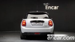 Mini Cooper 5Door HIGH 2020 года из Южной Кореи