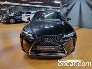 Lexus UX 2.0 2WD 2021 года из Южной Кореи