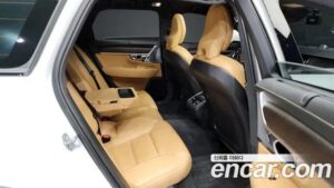 Volvo V90 T5 PRO AWD 2020 года из Южной Кореи