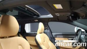 Volvo V90 T5 PRO AWD 2020 года из Южной Кореи