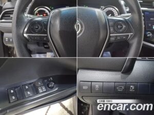 Toyota Camry 2.5 LE HYBRID 2021 года из Южной Кореи