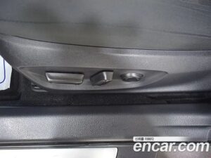 Toyota Camry 2.5 LE HYBRID 2021 года из Южной Кореи