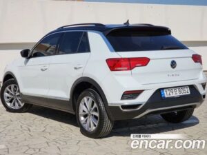 Volkswagen T-Roc 2.0 TDI Style 2022 года из Южной Кореи