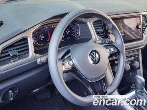 Volkswagen T-Roc 2.0 TDI Style 2022 года из Южной Кореи