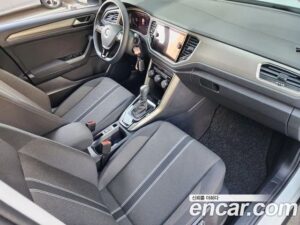 Volkswagen T-Roc 2.0 TDI Style 2022 года из Южной Кореи