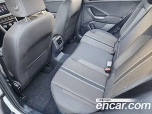 Volkswagen T-Roc 2.0 TDI Style 2022 года из Южной Кореи