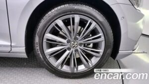 Volkswagen Passat 2.0 TDI 4motion Prestige 2021 года из Южной Кореи