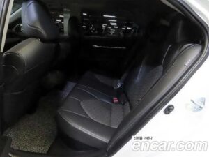 Toyota Camry 2.5 XSE HYBRID 2022 года из Южной Кореи