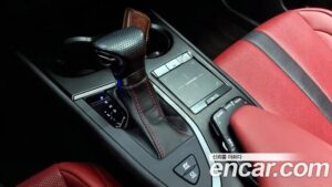 Lexus UX 2.0 F-Sport 2WD 2020 года из Южной Кореи