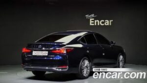 Lexus ES Luxury Plus 2021 года из Южной Кореи