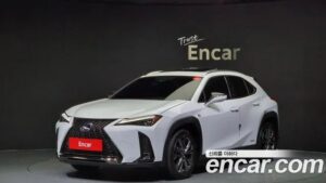 Lexus UX 2.0 F-Sport 2WD 2022 года из Южной Кореи