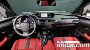 Lexus UX 2.0 F-Sport 2WD 2022 года из Южной Кореи