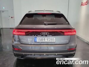 Audi Q8 55 TFSI 4WD Premium 2023 года из Южной Кореи