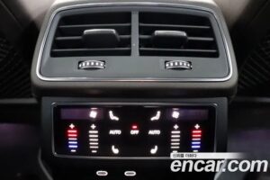 Audi A7 55 TFSI 4WD Premium 2022 года из Южной Кореи
