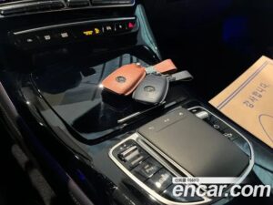 Mercedes-Benz EQC EQC400 4MATIC 2021 года из Южной Кореи