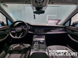 Audi Q7 45 TDI 4WD 2022 года из Южной Кореи