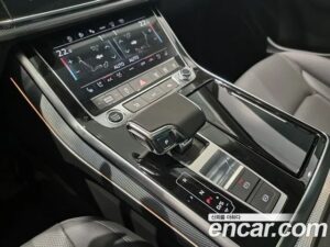 Audi Q7 45 TDI 4WD 2022 года из Южной Кореи
