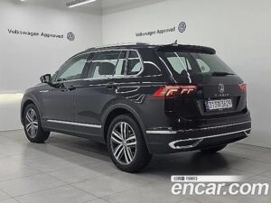 Volkswagen Tiguan 2.0 TDI Prestige 2023 года из Южной Кореи