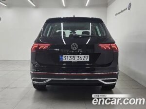 Volkswagen Tiguan 2.0 TDI Prestige 2023 года из Южной Кореи