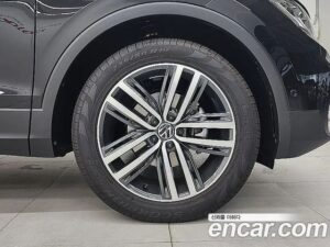 Volkswagen Tiguan 2.0 TDI Prestige 2023 года из Южной Кореи