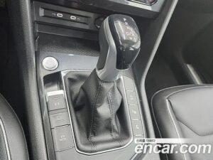 Volkswagen Tiguan 2.0 TDI Prestige 2023 года из Южной Кореи