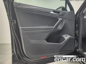 Volkswagen Tiguan 2.0 TDI Prestige 2023 года из Южной Кореи