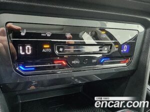 Volkswagen Tiguan 2.0 TDI Prestige 2023 года из Южной Кореи