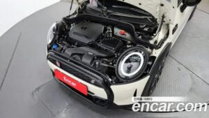 Mini Cooper 5Door CLASSIC 2022 года из Южной Кореи