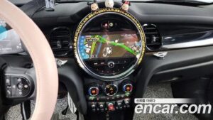 Mini Cooper 5Door CLASSIC 2022 года из Южной Кореи