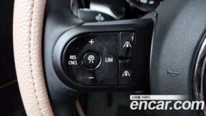 Mini Cooper 5Door CLASSIC 2022 года из Южной Кореи
