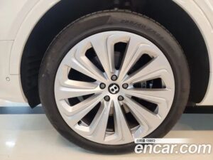 Bentley Bentayga 4.0 V8 2021 года из Южной Кореи