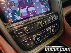 Bentley Bentayga 4.0 V8 2021 года из Южной Кореи