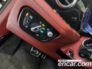 Bentley Bentayga 4.0 V8 2021 года из Южной Кореи