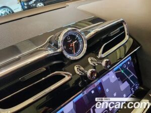 Bentley Bentayga 4.0 V8 2021 года из Южной Кореи