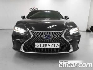 Lexus ES Executive 2021 года из Южной Кореи