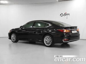 Lexus ES Executive 2021 года из Южной Кореи