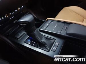 Lexus ES Executive 2021 года из Южной Кореи