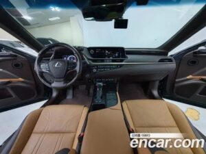 Lexus ES Executive 2021 года из Южной Кореи
