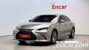 Lexus ES Executive 2022 года из Южной Кореи