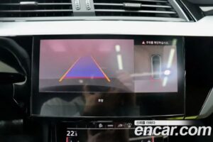 Audi e-tron 55 4WD 2022 года из Южной Кореи