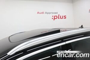 Audi e-tron 55 4WD 2022 года из Южной Кореи