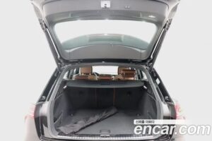 Audi e-tron 55 4WD 2022 года из Южной Кореи