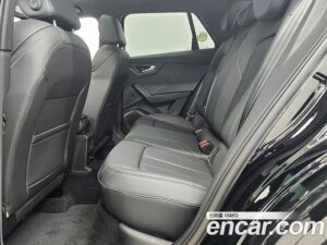 Audi Q2 35 TDI Premium 2023 года из Южной Кореи