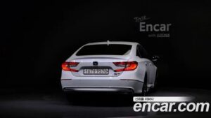 Honda Accord 2.0 HYBRID Touring 2021 года из Южной Кореи
