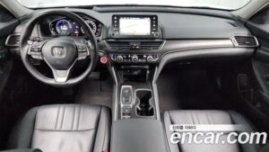 Honda Accord 2.0 HYBRID Touring 2021 года из Южной Кореи