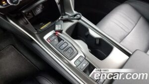 Honda Accord 2.0 HYBRID Touring 2021 года из Южной Кореи