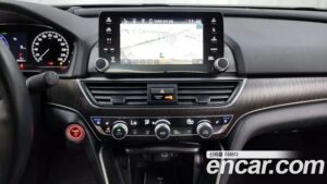 Honda Accord 2.0 HYBRID Touring 2021 года из Южной Кореи