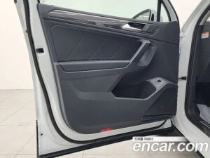 Volkswagen Tiguan 2.0 TDI Prestige 2023 года из Южной Кореи