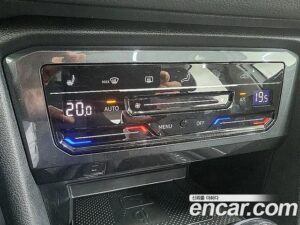Volkswagen Tiguan 2.0 TDI Prestige 2023 года из Южной Кореи